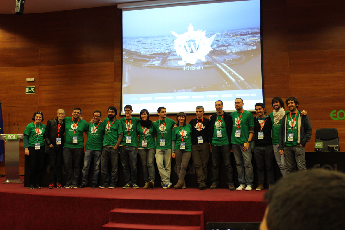 Gracias por el esfuerzo y dedicación de la organización que hizo posible la Wordcamp Sevilla 2013